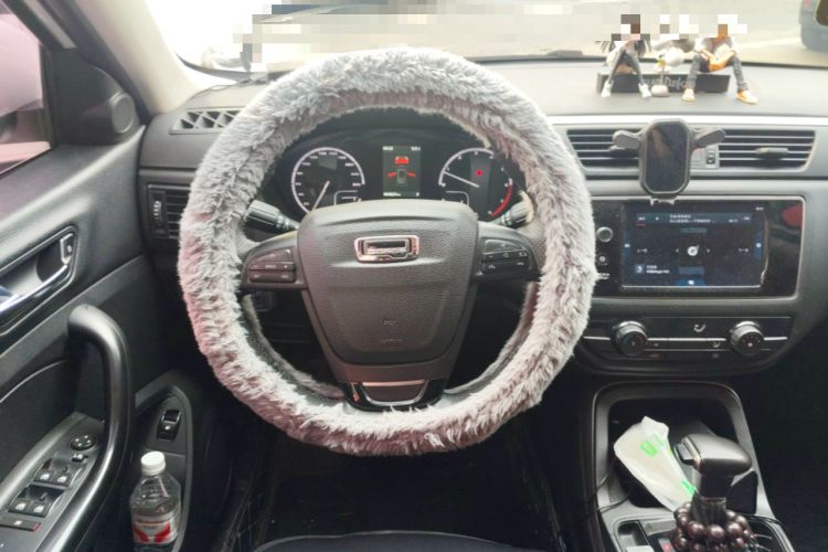 Used Qoros 5 2018 Revised Version 1.6T Automatic Leading Edition