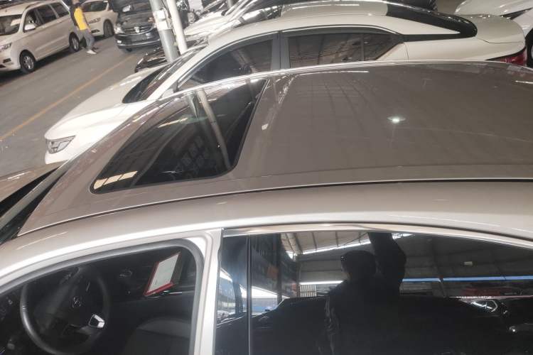 Used Toyota Camry 2024 Dual-Motor 2.0 HGVP Luxury Edition