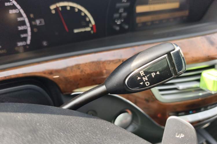 Used Mercedes-Benz S-Class AMG 2007 AMG S 65 Gear Lever