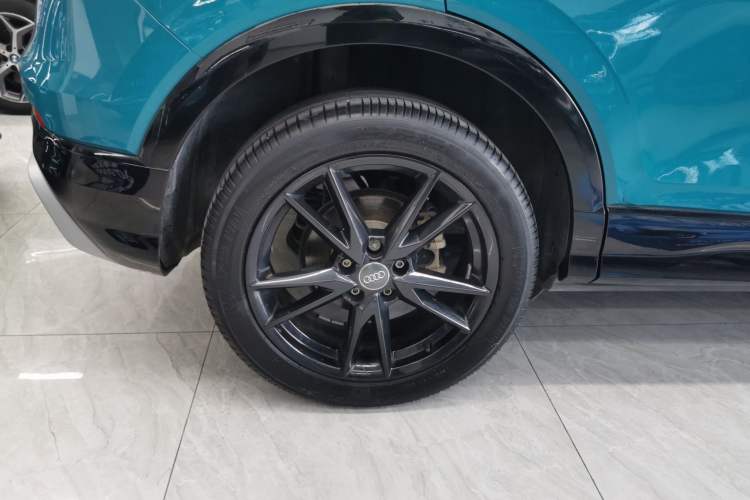 Used Audi Q2L 2020 35 TFSI Fashion Dynamic Model