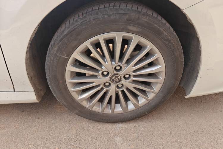 Used Toyota Camry 2024 Dual-Motor 2.0 HGVP Luxury Edition Right Front Wheel Hub