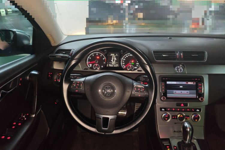 Used Volkswagen Magotan 2012 Travel Edition 2.0 TSI 4x4 Comfort Version
