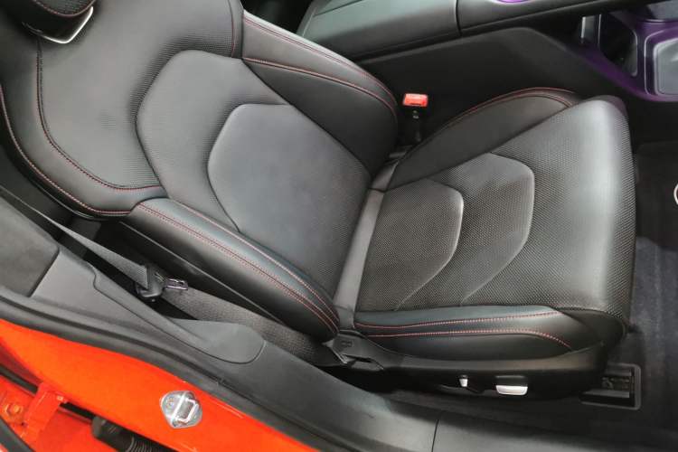 Used Xiaomi Auto SU7 2024 Four-Wheel Drive Ultra-Long Range Advanced Intelligent Driving Max Edition
