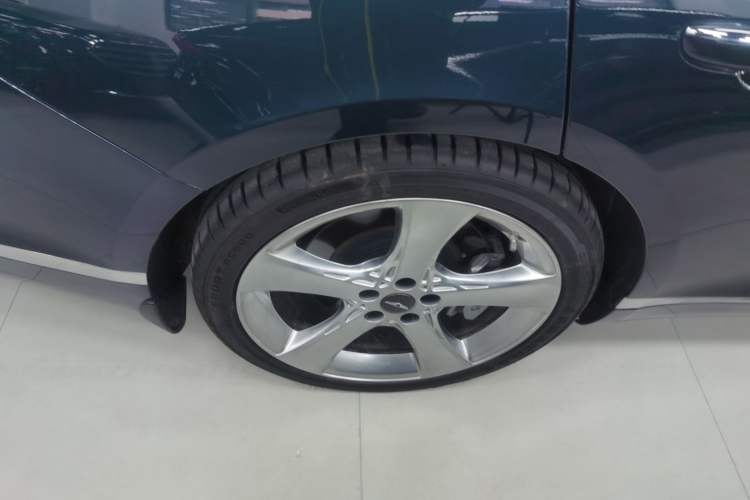 Used Genesis G80 2023 2.5T Four-Wheel-Drive Flagship Edition
