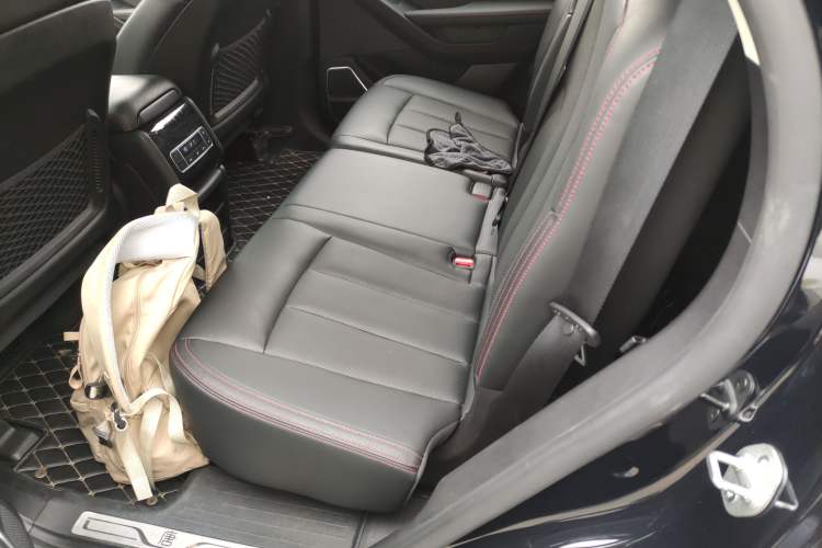 Used BYD Tang New Energy 2019 DM 2.0T All-Wheel Drive Smart Connectivity Enjoyment Model 7 Seats China VI Standard