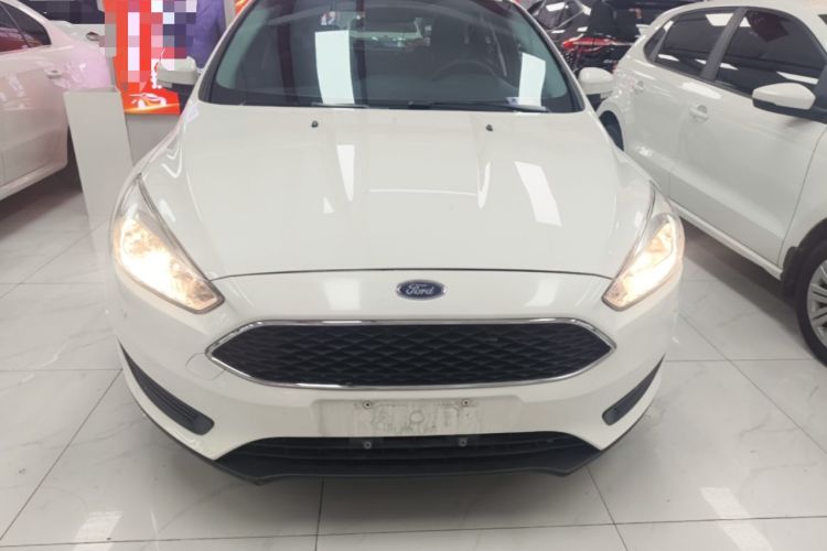 Used Ford Focus 2018 Hatchback Classic 1.6L Automatic Comfort Plus SmartDrive Edition Front