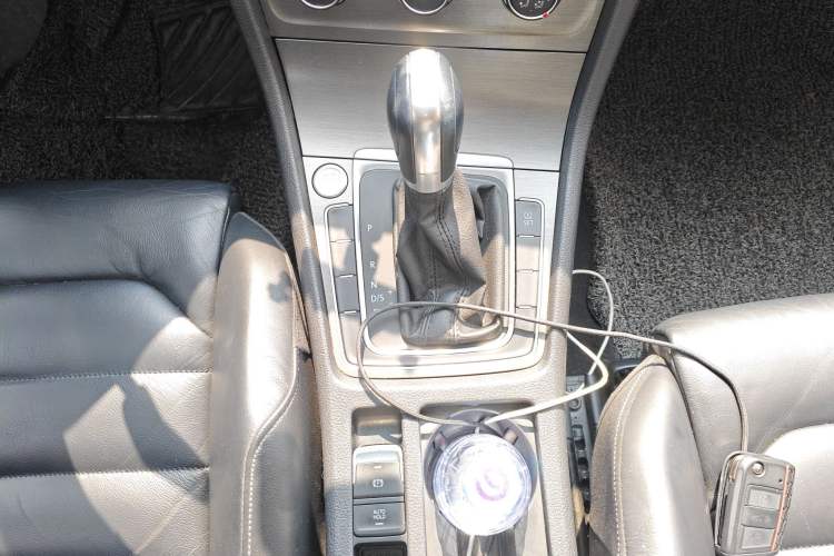 Used Volkswagen Golf 2015 1.4TSI Automatic Luxury Model
