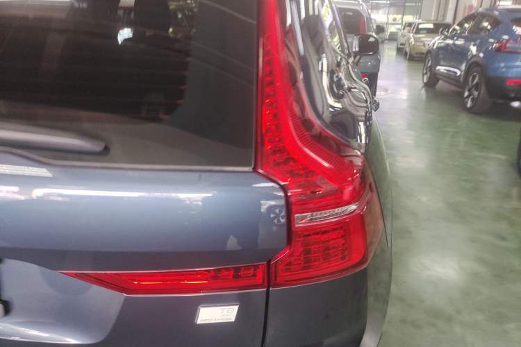 Used Volvo XC60 New Energy 2024 T8 Plug-in Hybrid Long-Range All-Wheel Drive Smart Luxury Edition