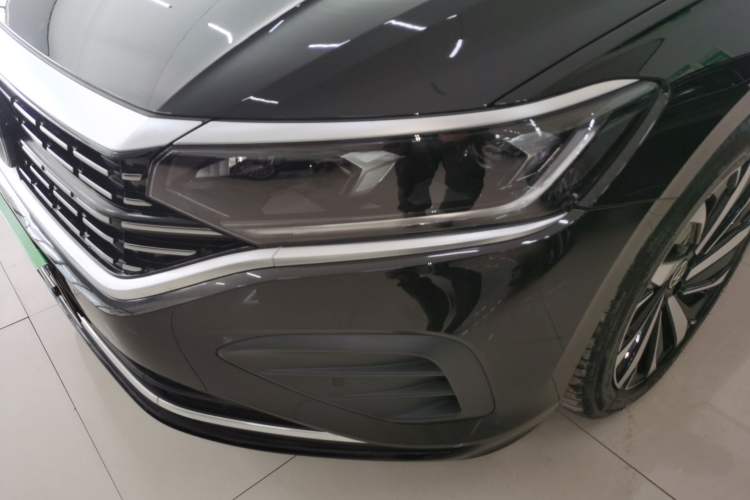 Used Volkswagen Passat 2024 330TSI Elite Edition
