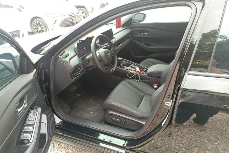 Used Honda Inspire 2025 260TURBO Elegant Edition