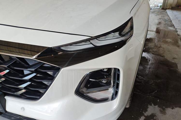 Used Hyundai Santa Fe 2023 Traveler 380T GDi Automatic Two-Wheel Drive GLX Elite Edition
