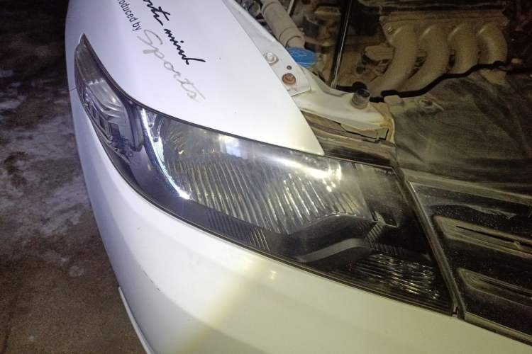 Used Honda City Classic 2012 1.5L manual Elite Edition Right Front Headlight