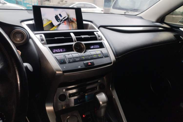 Used Lexus NX 2015 200T All-Wheel-Drive Fēngshàng Edition
