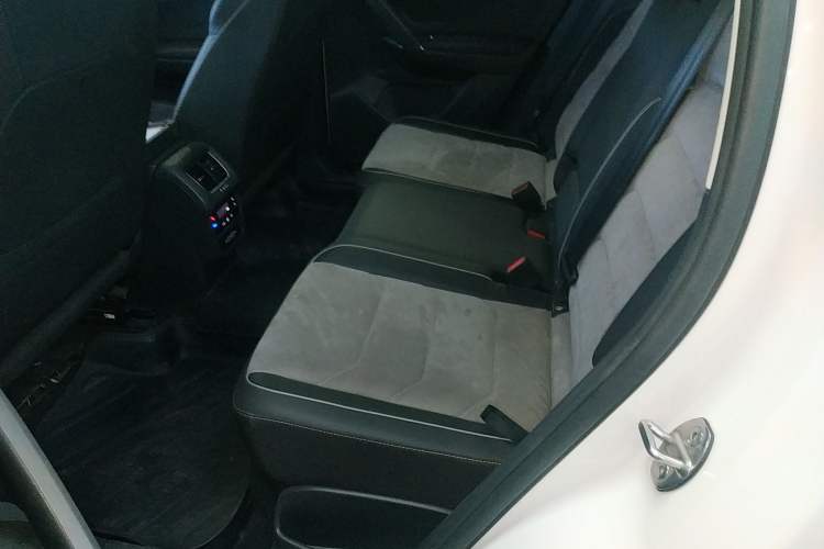 Used Volkswagen Tayron X 2020 330TSI Two-Wheel Drive Luxury Smart Connectivity Version
