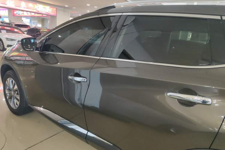 Used Nissan Murano 2015 2.5L XE Two-Wheel-Drive Elite Edition