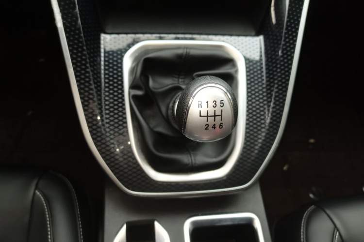 Used Haval M6 2021 PLUS 1.5T Manual Luxury Smart Connectivity Model
