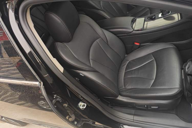 Used Buick LaCrosse 2022 652T Luxury Version