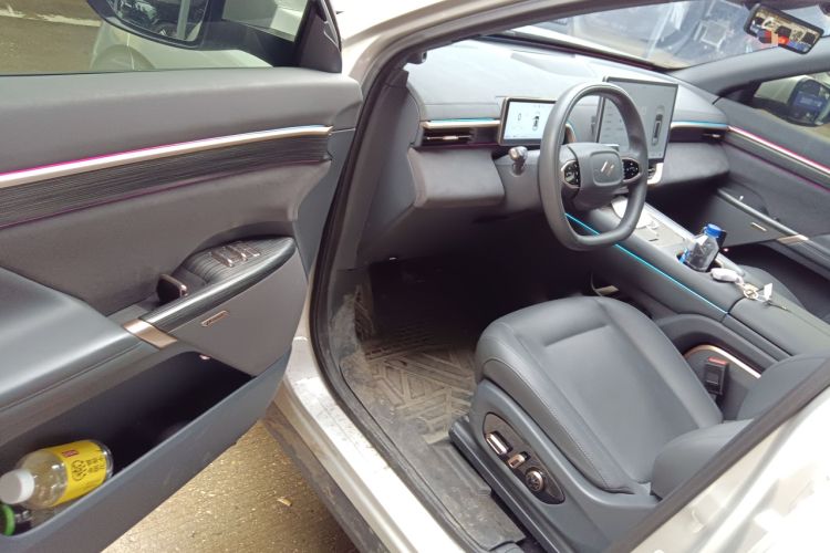 Used Dongfeng eπ eπ008 2024 210Max Range-Extended Version 6 Seats Driver Seat