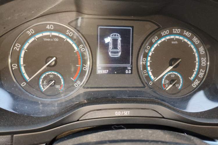 Used Skoda Karoq 2021 TSI280 Luxury Edition Odometer Close Up