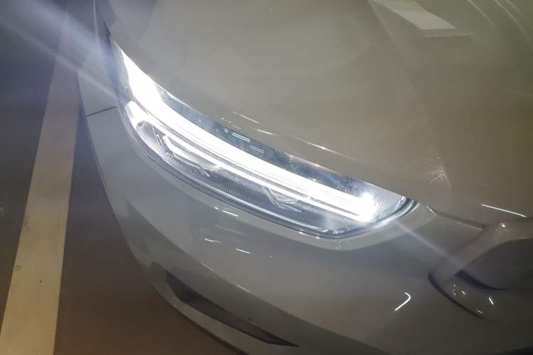 Used Volvo XC40 New Energy 2021 P8 Pure Electric All-Wheel Drive Smart Luxury Sport Edition
