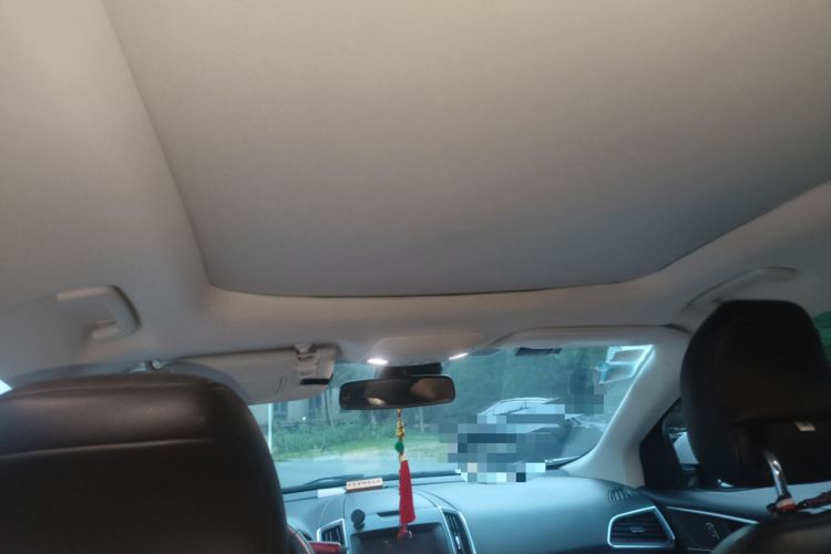 Used Ford Edge 2017 EcoBoost 245 Two-Wheel-Drive Sporty 7-Seater Headliner