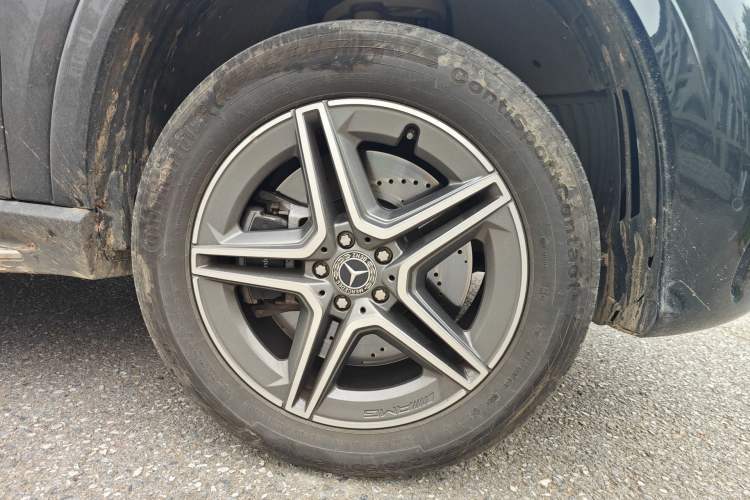 Used Mercedes-Benz GLE 2024 GLE 450 4MATIC AMG Line
