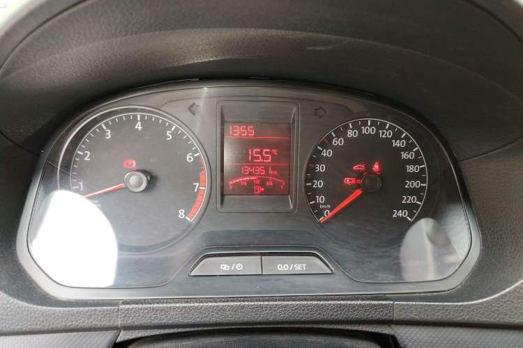 Used Volkswagen Jetta 2015 Value Edition 1.6L Manual Fashionable Style