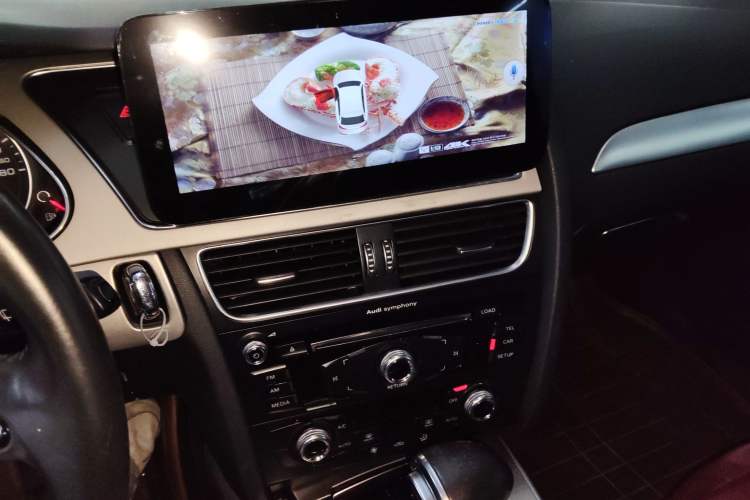 Used Audi A4L 2015 45 TFSI quattro Individual Sport Edition Audio And AC Panel