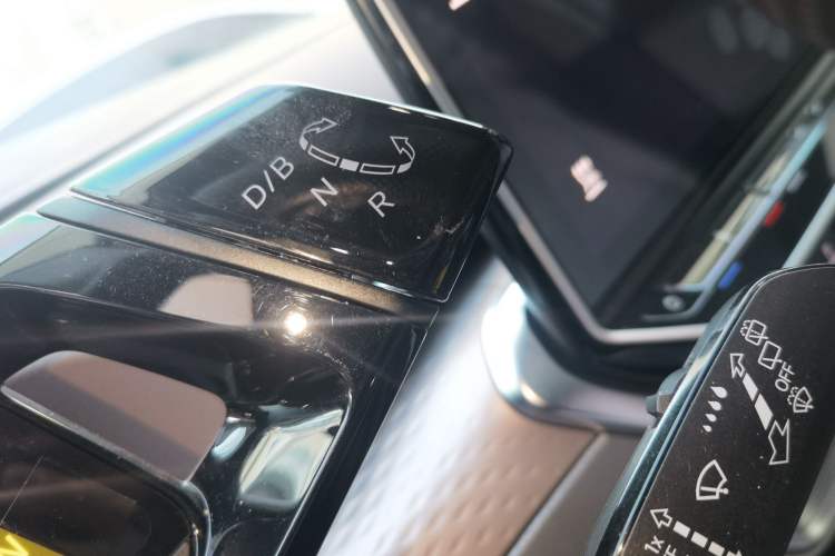 Used Volkswagen ID.6 X 2022 Smart Enjoyment Long-Range Edition
