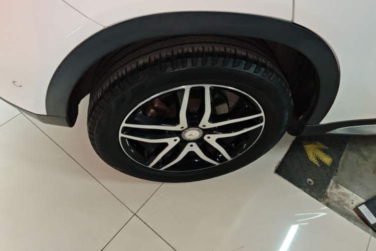 Used Mercedes-Benz GLA 2015 GLA 220 4MATIC Fashion Model