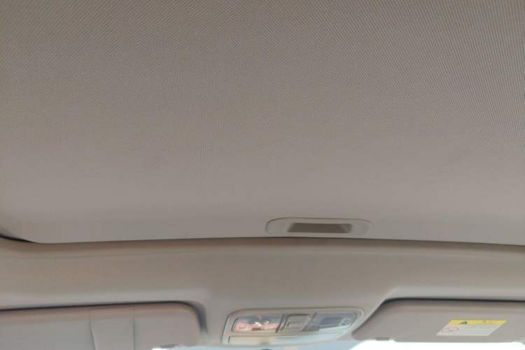 Used CHANGAN CS35 2017 1.6L Manual Luxury Model Headliner