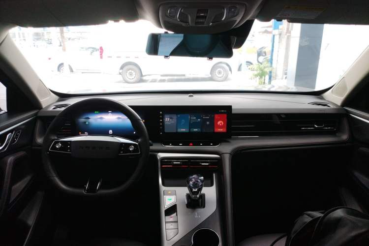 Used Roewe RX5 2023 1.5T Elite Edition
