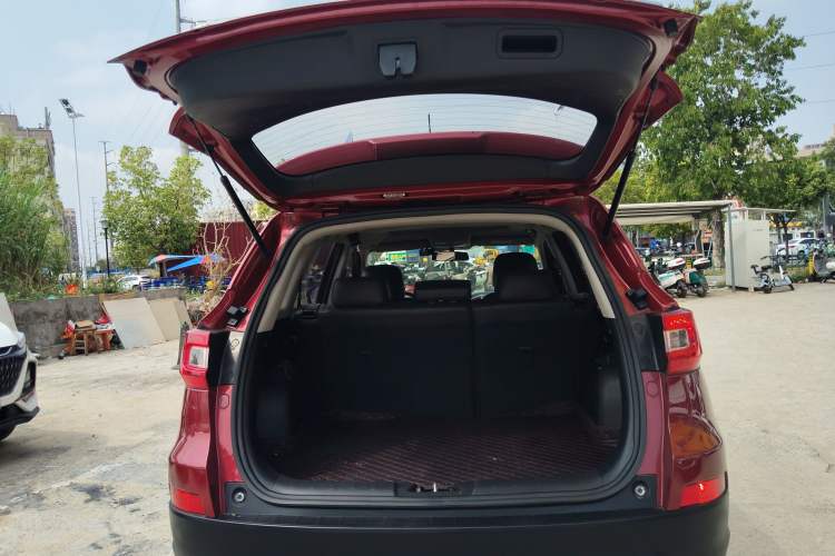 Used Changan CS75 2014 1.8T Automatic Elite Model China IV Standard