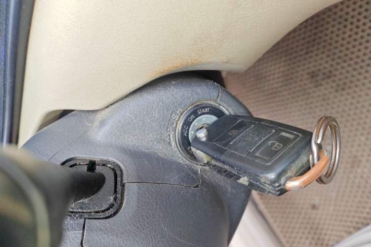 Used BYD F3 2013 1.5L Manual Standard CNG Model
