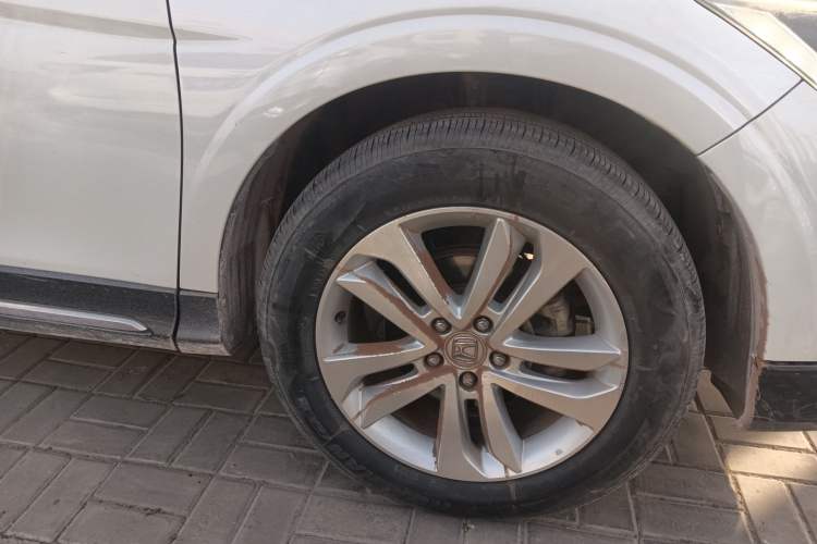 Used Honda Crosstour 2014 2.4L Luxury Edition Right Front Wheel Hub