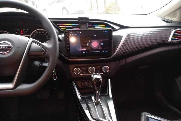 Used Nissan Lannia 2021 1.6L CVT Cool Edition Audio And AC Panel