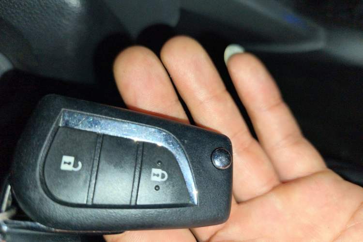 Used Toyota Corolla Cross 2024 2.0L Pioneer Edition Vehicle Key