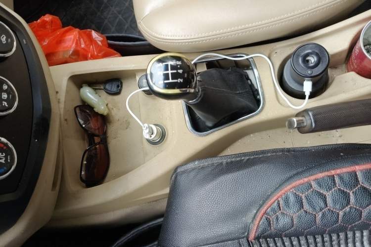 Used Wuling Hongguang 2014 1.2L S Comfort Model China IV