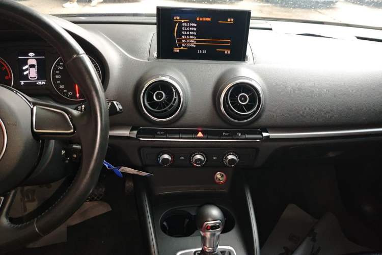 Used Audi A3 2016 Sportback 35 TFSI Ambition Edition
