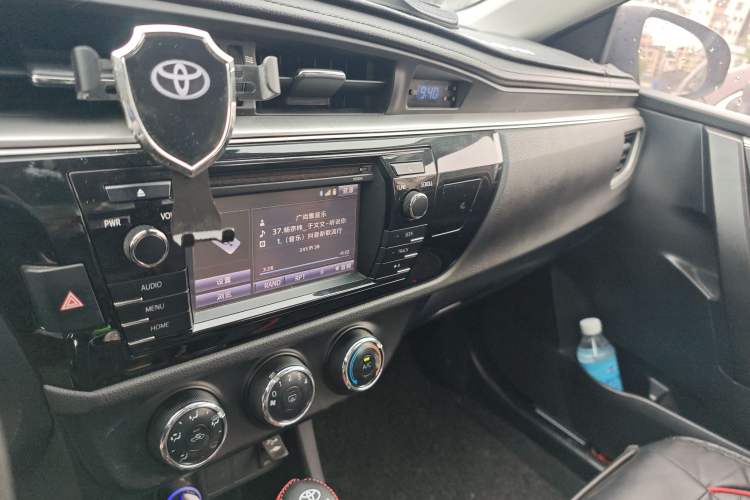 Used Toyota Levin 2015 1.8GS CVT Orange Limited Edition