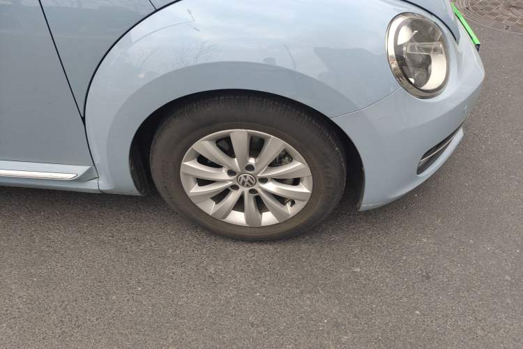 Used Volkswagen Beetle 2014 1.2TSI Fashion Edition Right Front Wheel Hub