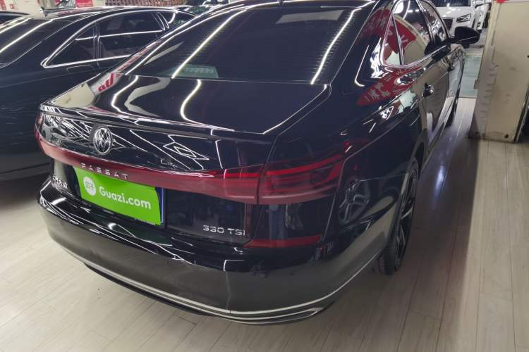 Used Volkswagen Passat 2023 Revised 330TSI Starry Elite Edition Rear Right 45 Deg