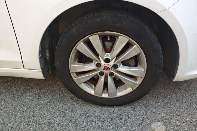 Used Roewe 360 2015 1.5L Manual Luxury Edition

