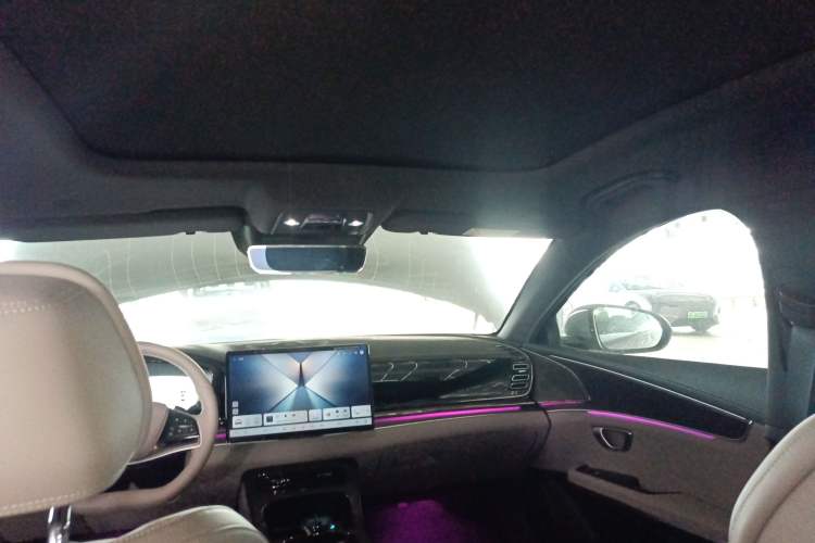 Used BYD Han 2025 EV Intelligent Driving Edition 701KM LiDAR Flagship Model Headliner