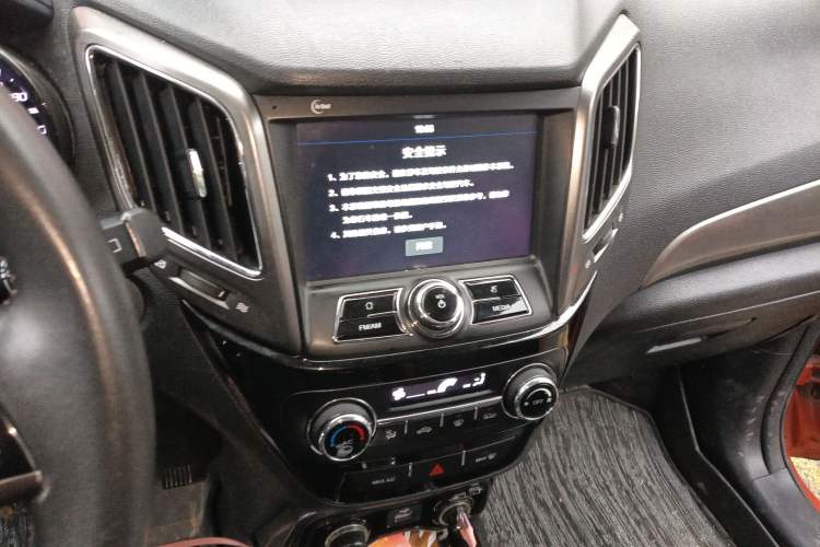 Used Changan CS15 2016 1.5L Automatic Luxury Edition
