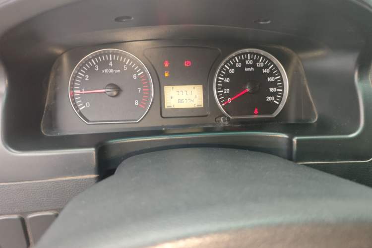 Used FORTHING Lingzhi 2018 M3L 1.6L 7-Seater Comfort Model
