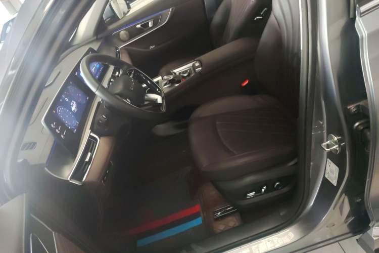 Used Chery Tiggo 8 PRO 2024 Champion Edition 290T Two-Wheel Drive Peak Version 7 Seats Left Front Seat