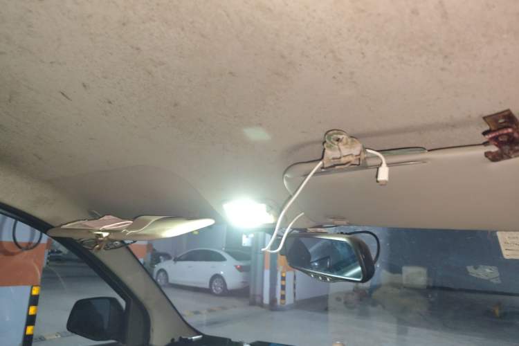 Used Wuling Rongguang V 2016 1.2L Practical Version
