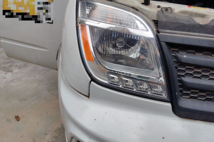 Used SAIC MAXUS Xintu V80 2021 2.0T Manual Classic Aoyuntong Long Wheelbase Mid-Roof 6/7/8/9-Seater
