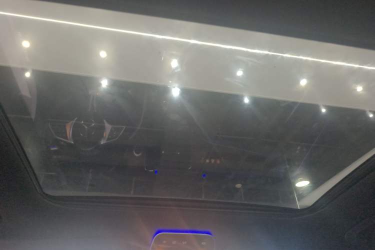 Used Mercedes-Benz C-Class 2022 C 260 L Headliner